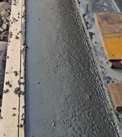 尖峰镇环氧砂浆的特点及施工流程​